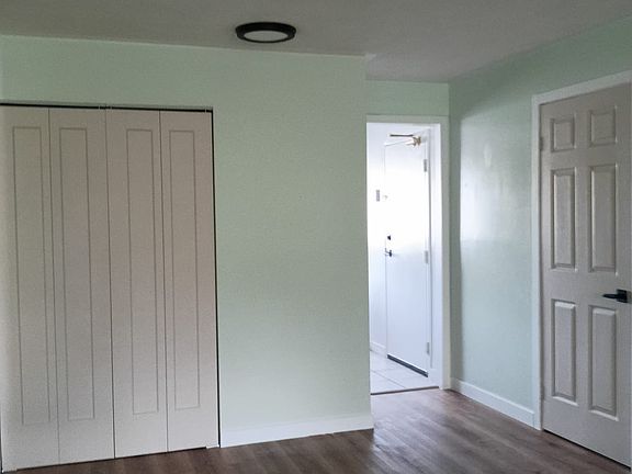 3rd image of 1007 Cartier Blvd #5