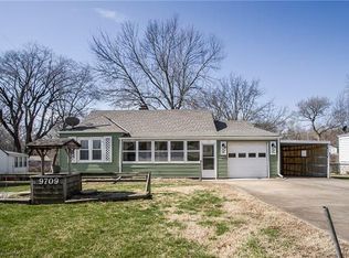 9709 Brooklane St, Raytown, MO 64133
