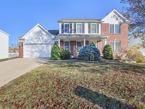 7597 Pierside Dr, Dardenne Prairie, MO 63368