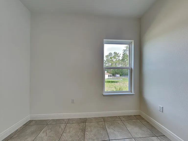 560 Marion Oaks Blvd — Photo 13