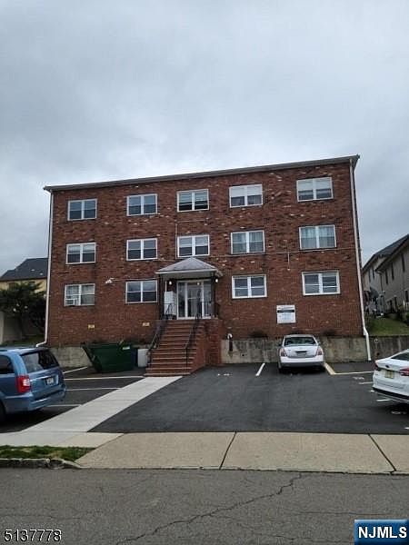 1st image of 59-61 Brighton Ave #5