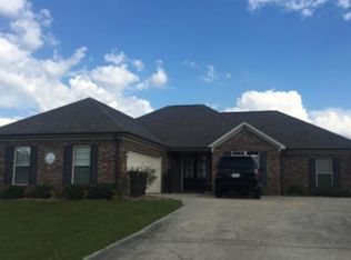 108 Greenhill Dr, Guntown, MS 38849