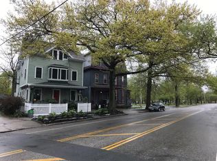 10 Parade St #1, Providence, RI 02907