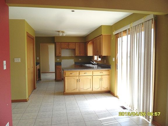 3rd image of 12551 Yorkshire Dr