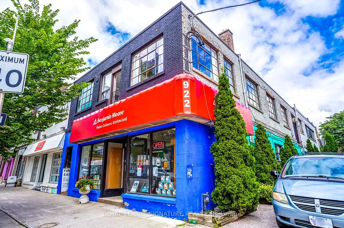Building Photo - 922 King St W #A