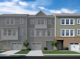 1602 Topaz Ln, Apex, NC 27502