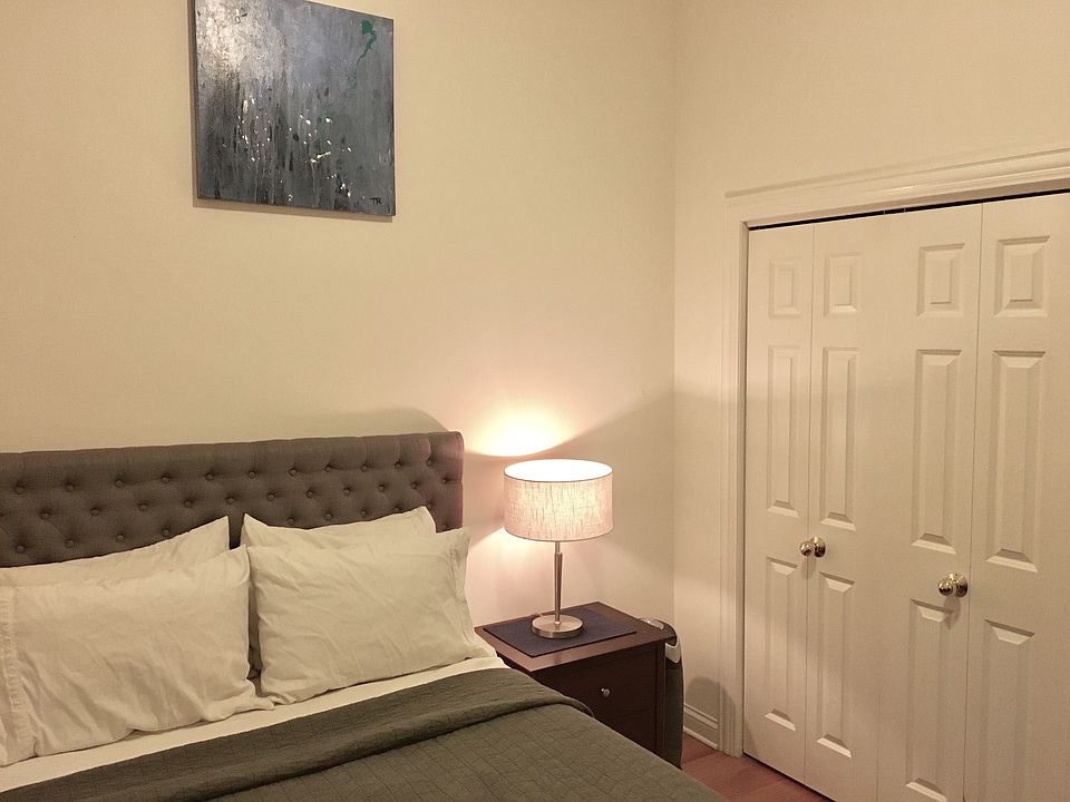 2nd image of 3325 N Halsted St APT 3F