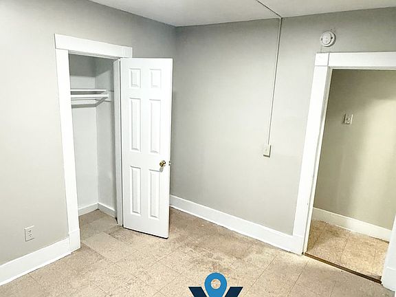 4th image of 529 Union St APT 3R