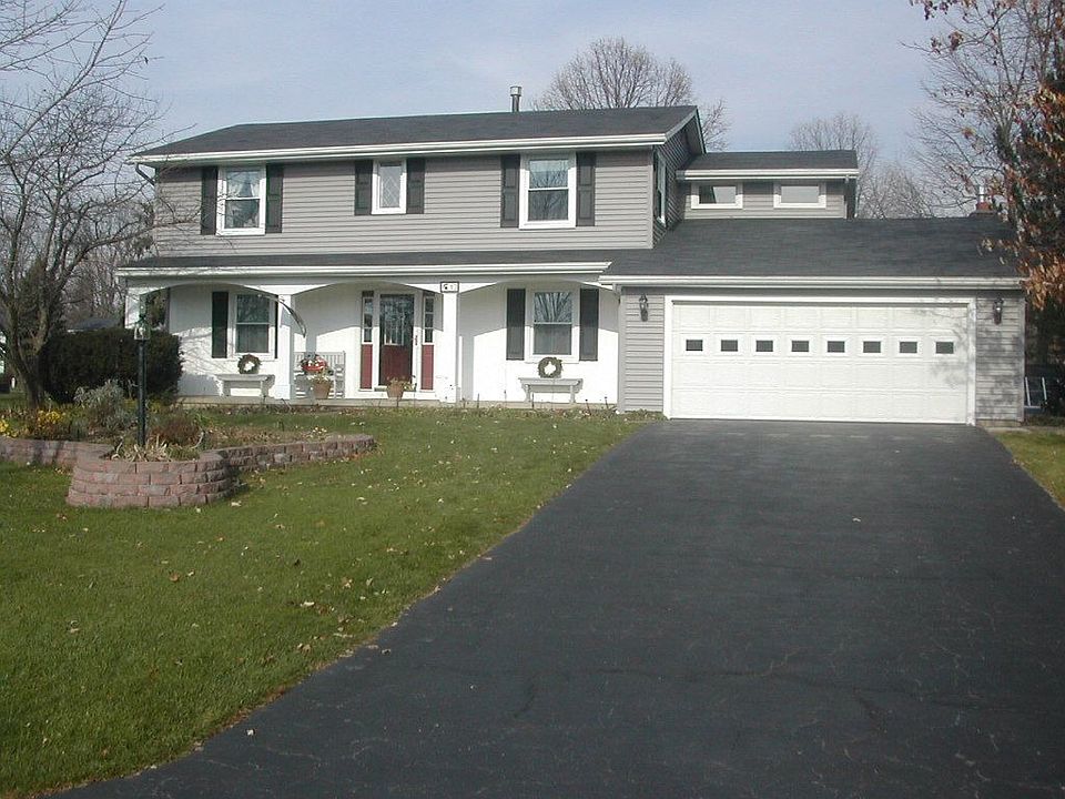 12 Autumn oak Circle