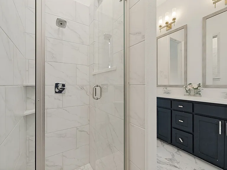 5808 Liberty Hill Dr — Photo 21