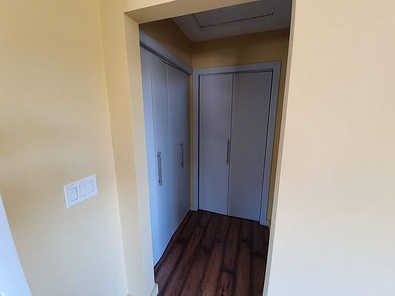 5th image of 314 1/2 N Avenue 50