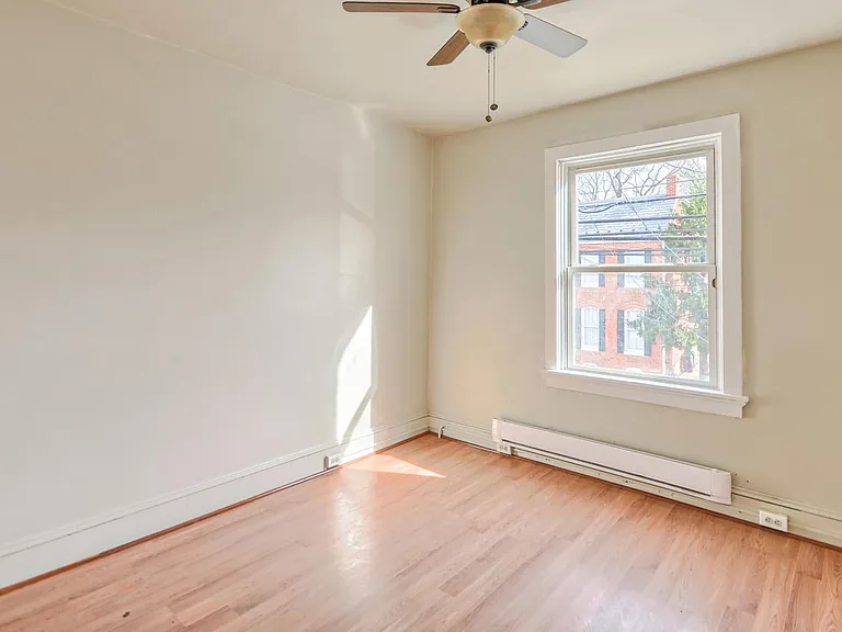 27 S Jefferson St #1 — Photo 7