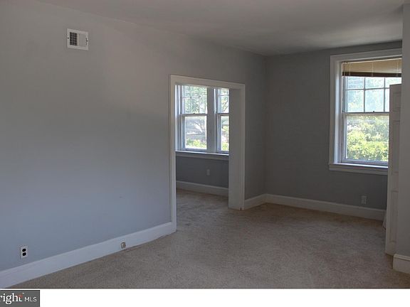 5th image of 6655 McCallum St APT 310