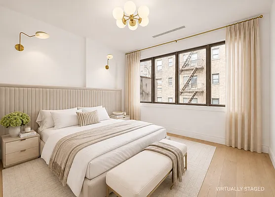 Bedroom, photo 1