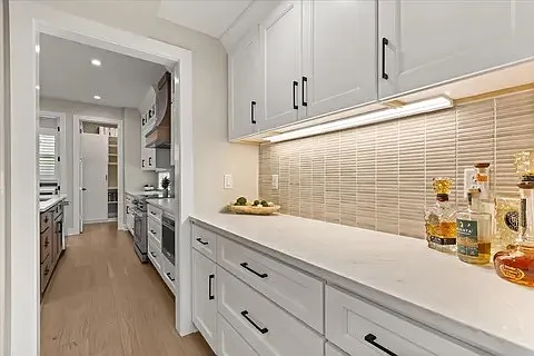 1077 Minnesota Ave — Photo 12