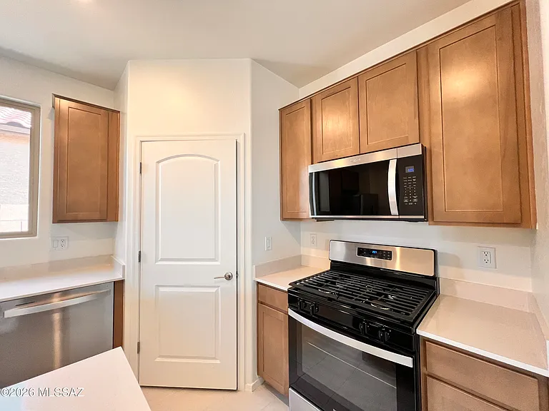 10004 E Lebaron Dr — Photo 9