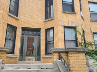 753 W Bittersweet Pl #2, Chicago, IL 60613