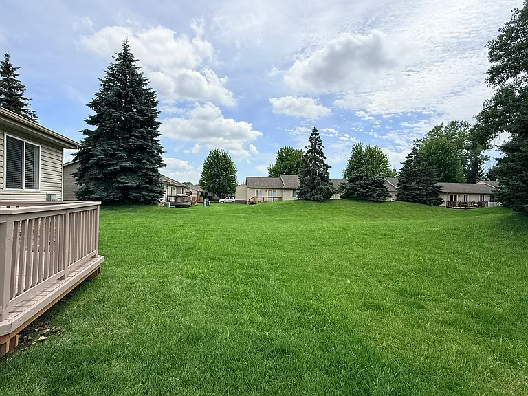 24381 Juliet Dr — Photo 21