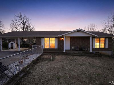 404 W Lueking Dr, De Soto, MO, 63020