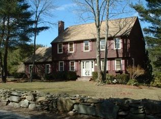 419 Hodges St, Taunton, MA 02780
