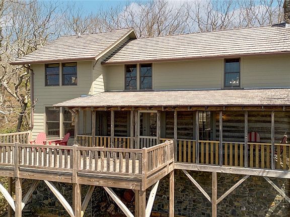 5th image of 1992 Homestead Road
