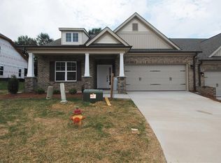 501 Rollingbrook Ct, Clemmons, NC 27012