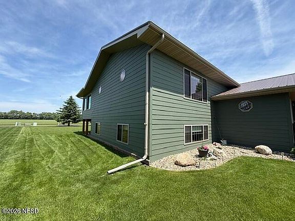 2nd image of 2133 Cedar Dr NE