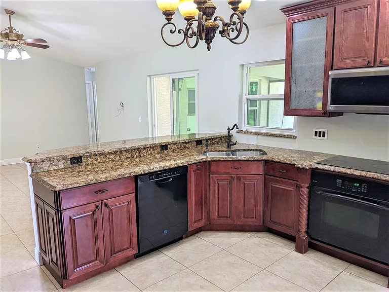 9515 Woodbreeze Blvd — Photo 12