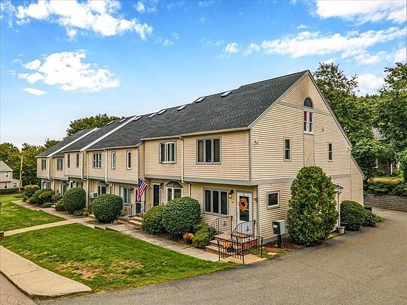 4th image of 14 Turning Mill Ln #7