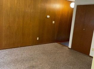 621 E 4th St, Centralia, IL 62801