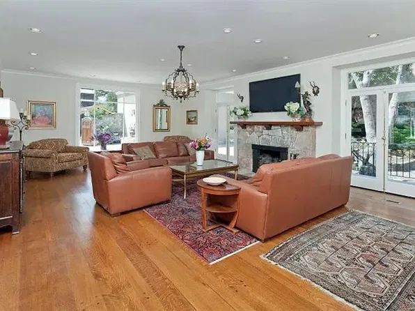 (undisclosed Address), Mill Valley, CA 94941