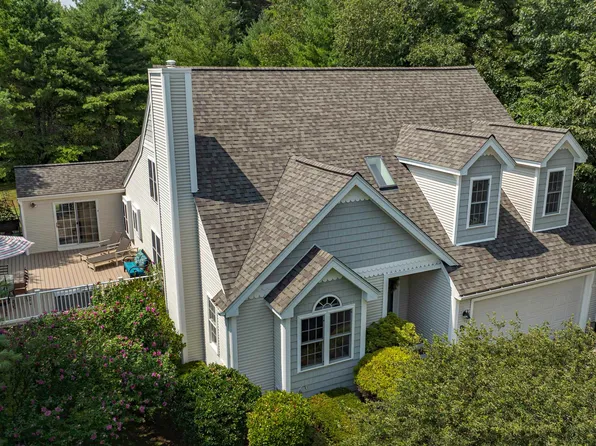 68 Hampton Meadows #68, Hampton, NH 03842