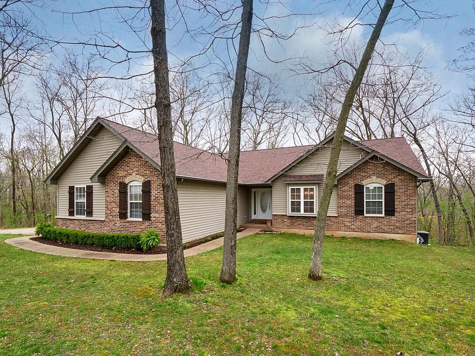 1st image of 550 Quiet Country Ln