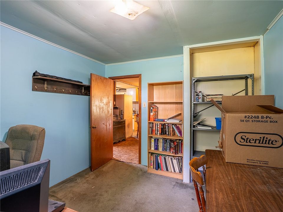 22nd image of 180 Ahrensville Rd