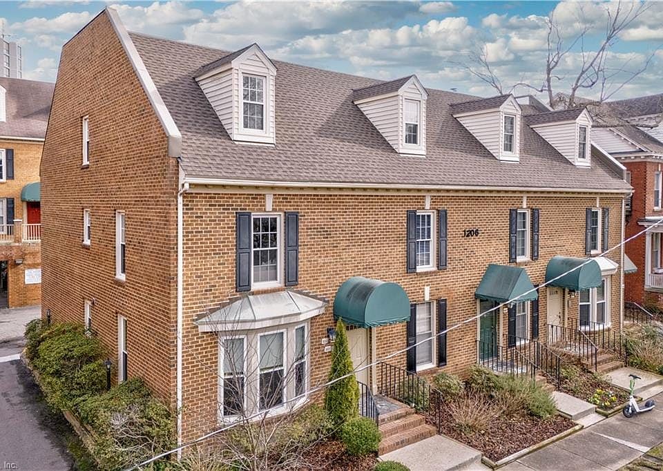 1st image of 1206 Stockley Gdns APT 404