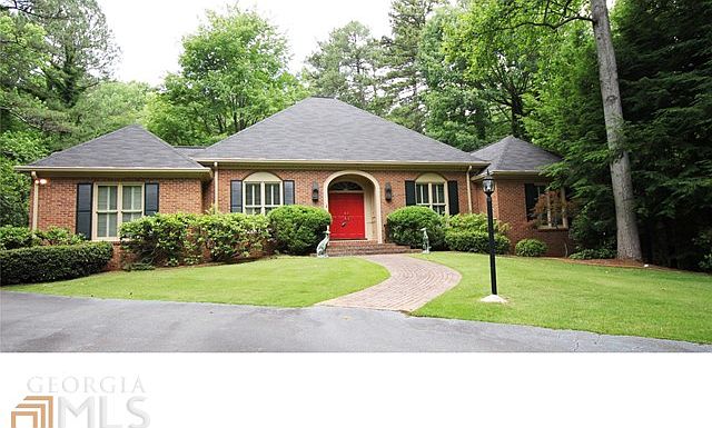 1st image of 607 N Saint Marys Ln NW