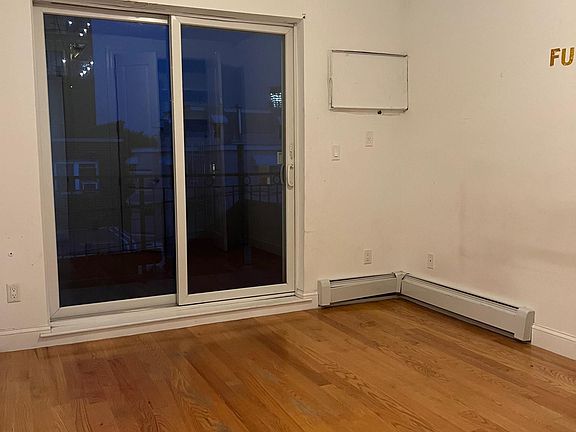 4th image of 8727 19th Ave #3