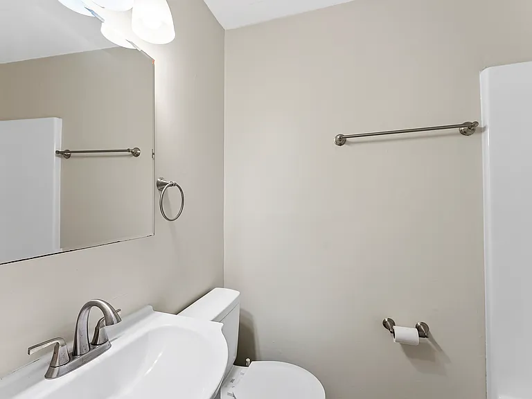 2808 Bardwell Rd — Photo 15