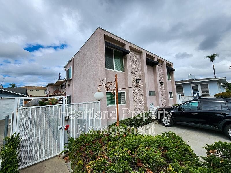 1st image of 4362 Louisiana St APT 3