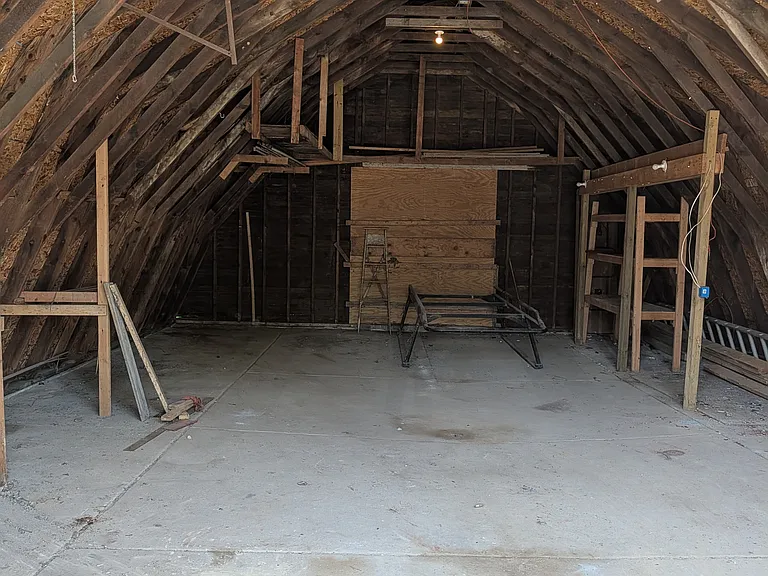 1121 Poplar St #1 — Photo 4
