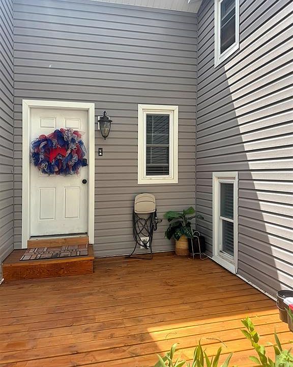 1st image of 151 Spring Brook Dr