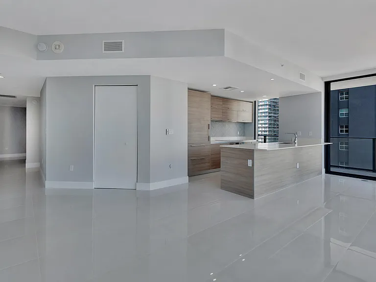 1300 S Miami Ave #2401 — Photo 15
