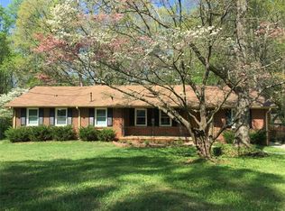 1358 Sanden Ferry Dr, Decatur, GA 30033