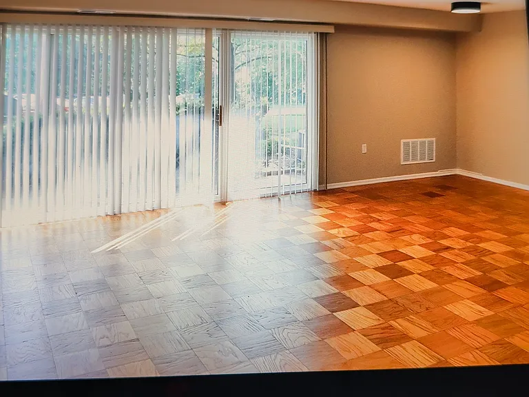 225 Francis L Cadden Pkwy #T3 — Photo 5