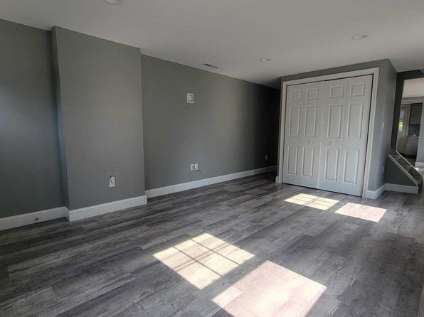 127 Main St #2