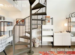 303 Red River St #B6, Austin, TX 78701