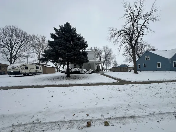 708 N Washington St, Pleasantville, IA 50225