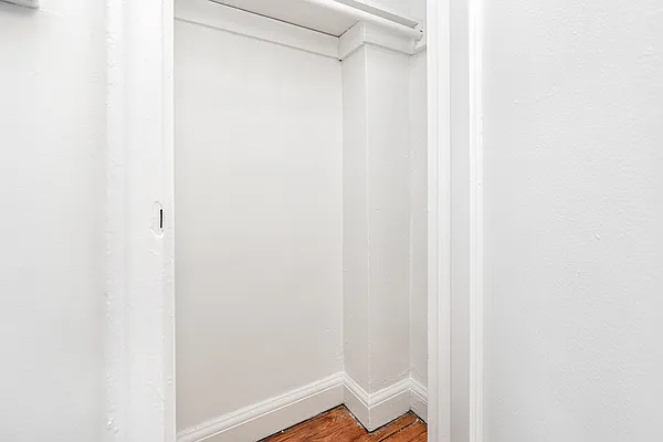 Rented by Modern Spaces | media 17