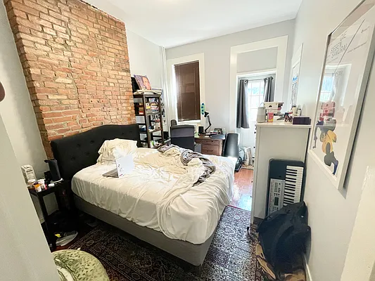 Rented by Garfield Realty  | media 22