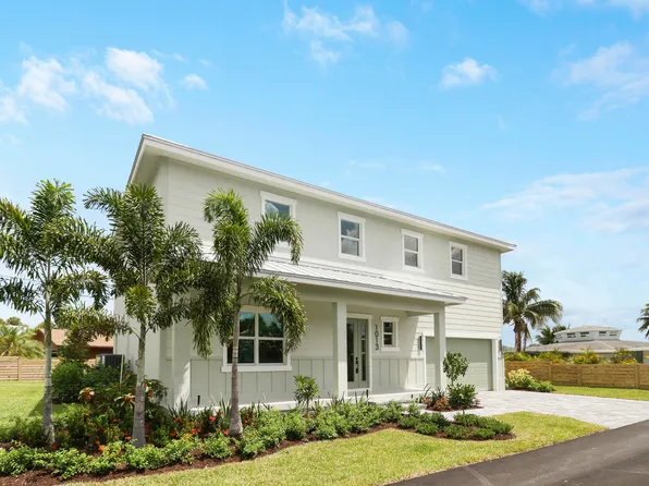 1013 NE Orange Avenue, Jensen Beach, FL 34957